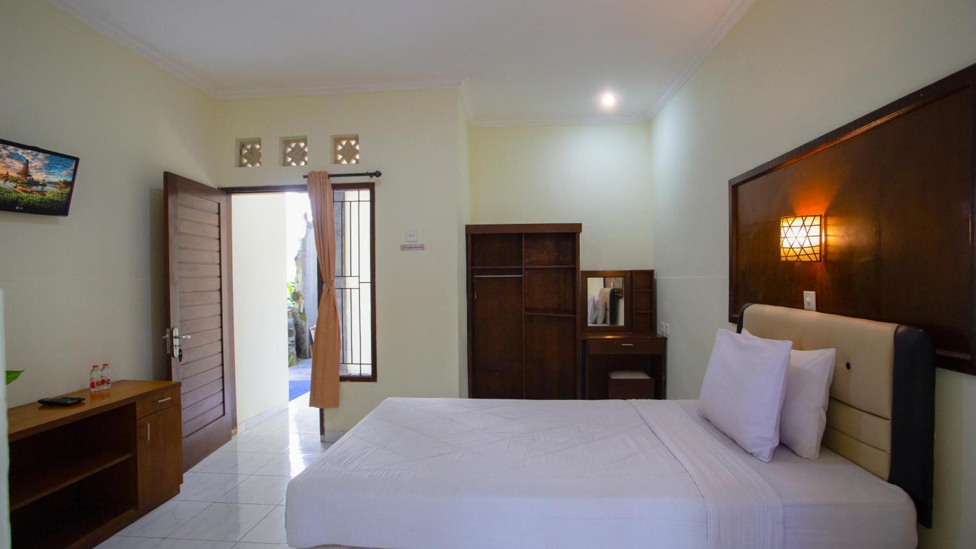 Teges Inn Kuta Kuta  Exterior photo
