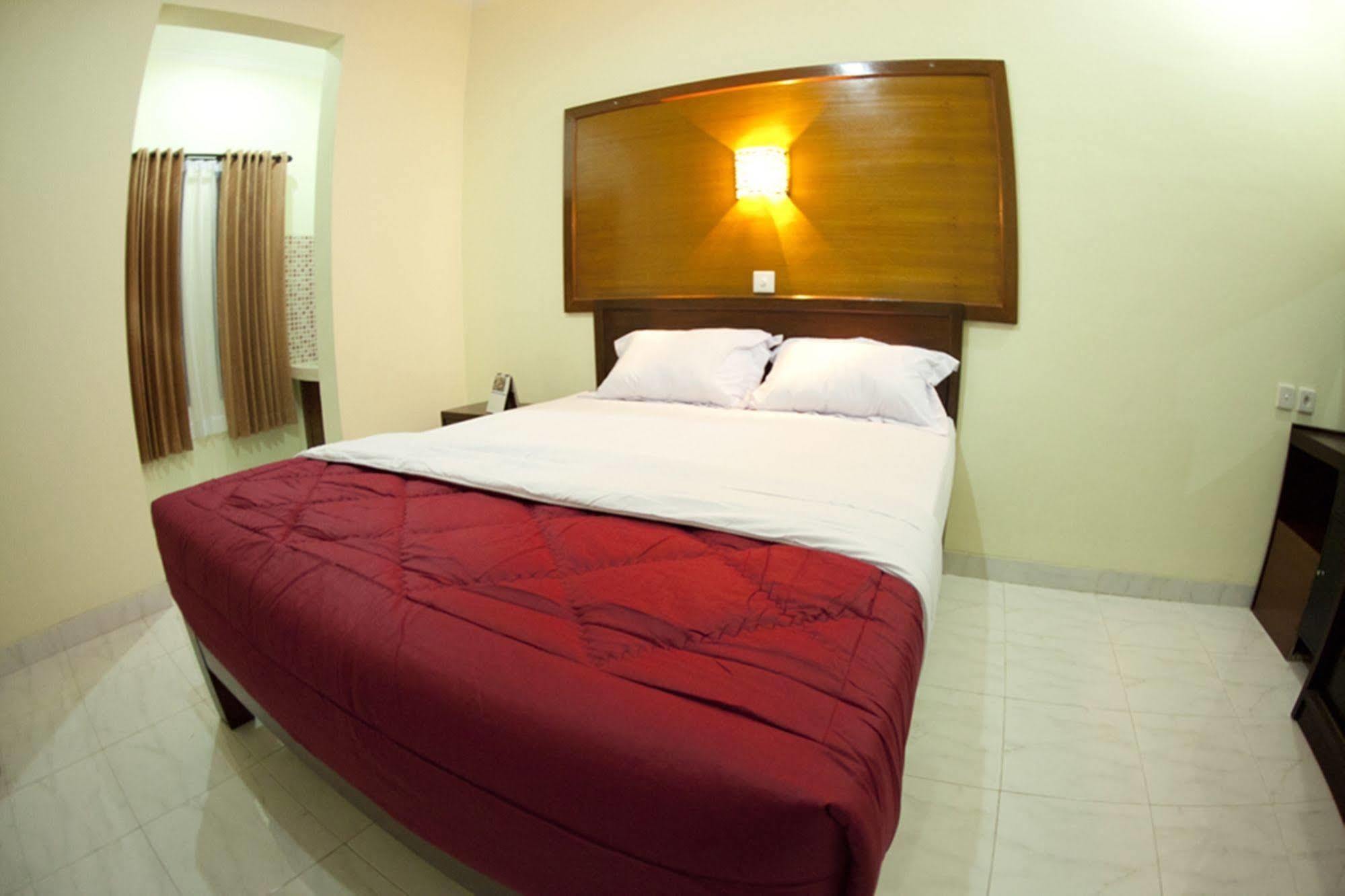 Teges Inn Kuta Kuta  Exterior photo