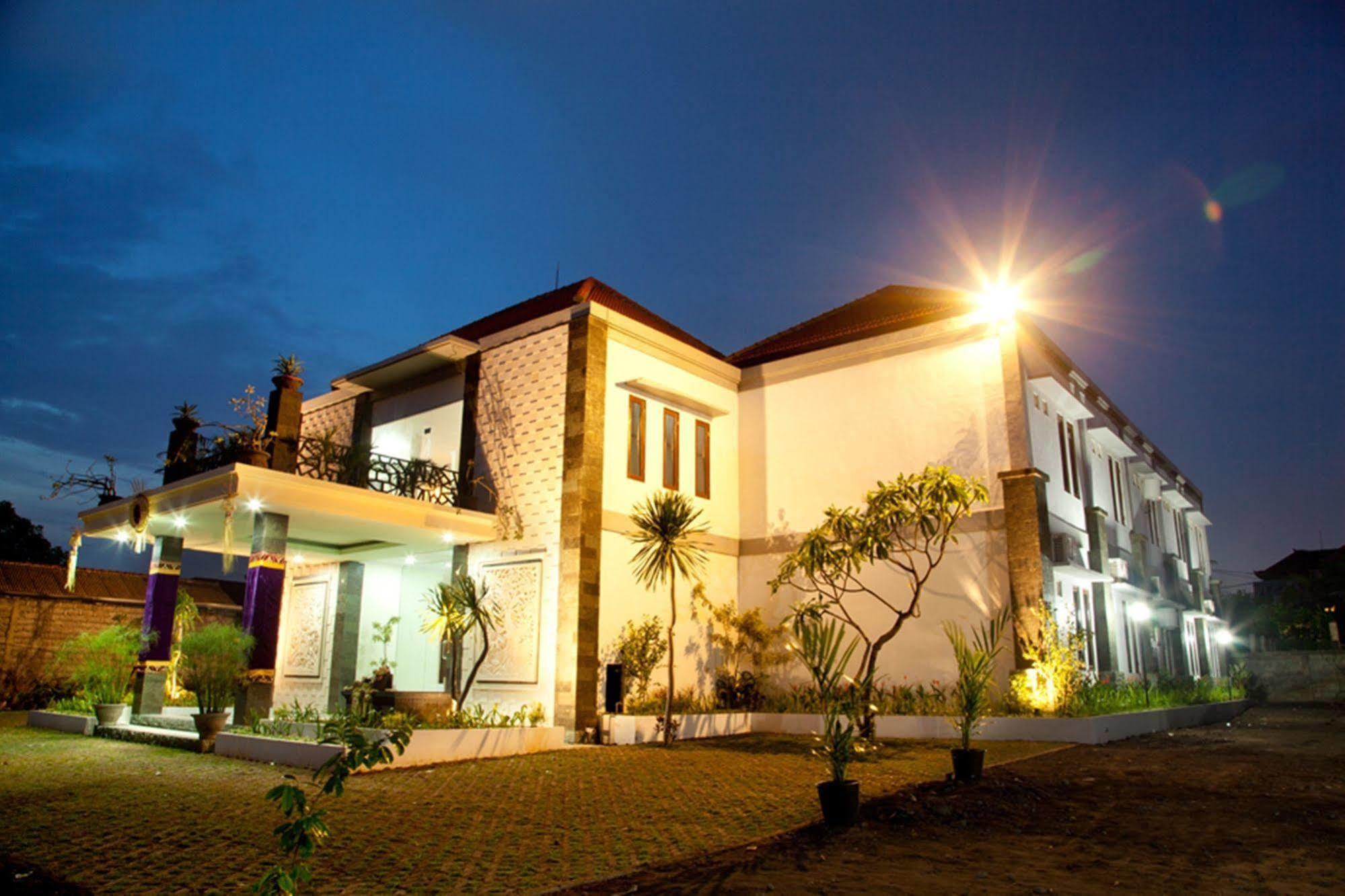 Teges Inn Kuta Kuta  Exterior photo
